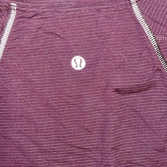 225 Lululemon Men's Surge Short Sleeve - Picture 4 of 5